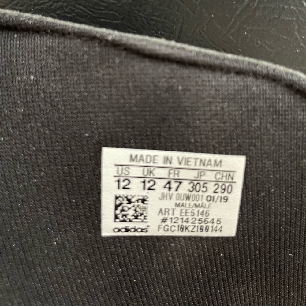 NWT Adidas Slides - Picture 8 of 9